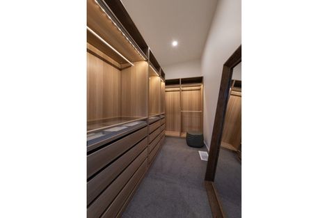 Photo of property in 17 Kapuka Lane, Wanaka, 9305