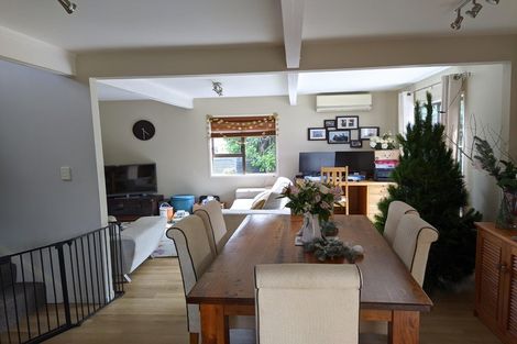 Photo of property in 2/18 Manuka Road, Glenfield, Auckland, 0629