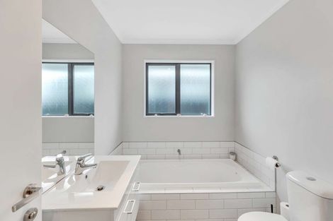 Photo of property in 14 Paroto Street, Kaiapoi, 7630