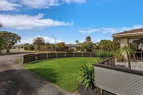 Photo of property in 34 Fishermans Drive, Coastlands, Whakatane, 3120