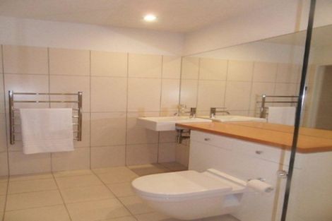 Photo of property in 1/16 Oriental Terrace, Oriental Bay, Wellington, 6011