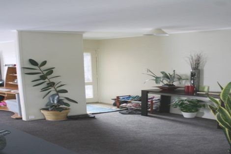 Photo of property in 337 Swanson Road, Ranui, Auckland, 0612
