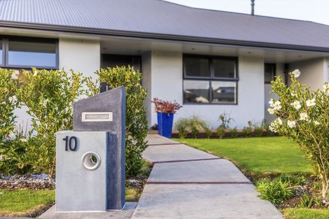 Photo of property in 10 Hanalin Drive, Marton, 4710