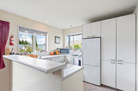 Photo of property in 8 Little Street, Wanaka, 9305