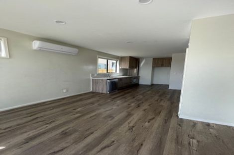 Photo of property in 14 Minhas Road, Papakura, 2110