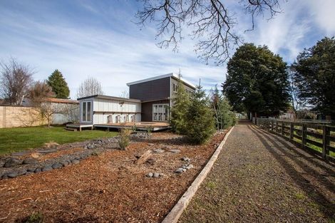 Photo of property in 15 Ballance Street, Raetihi, 4632