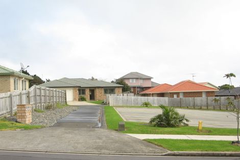 Photo of property in 11 Mt Lebanon Crescent, The Gardens, Auckland, 2105