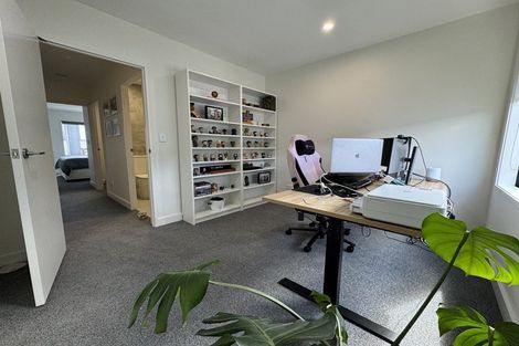 Photo of property in 22 Parkwood Avenue, Westgate, Auckland, 0614