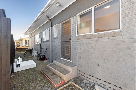 Photo of property in 8 Glasgow Street, Takaro, Palmerston North, 4412