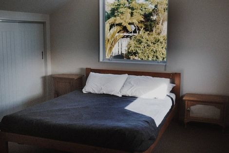 Photo of property in 5 Karioi Crescent, Raglan, 3225