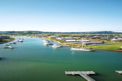 Photo of property in 34 Ngaroma Crescent, Whitianga, 3510