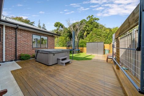 Photo of property in 5 Fern Lane, Whalers Gate, New Plymouth, 4310