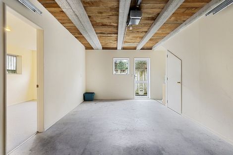 Photo of property in 145 Wallace Street, Mount Cook, Wellington, 6021