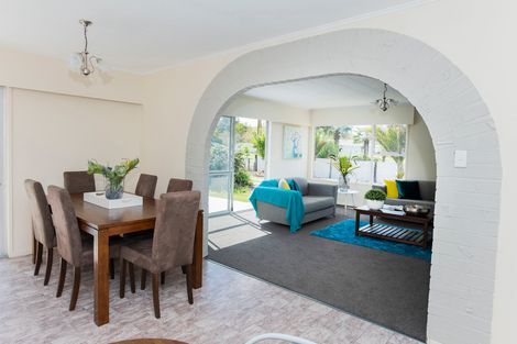 Photo of property in 27 Waingake Road, Manutuke, 4072