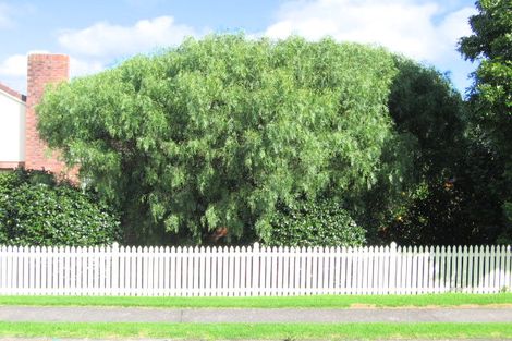 Photo of property in 1/3 Morrow Avenue, Bucklands Beach, Auckland, 2012