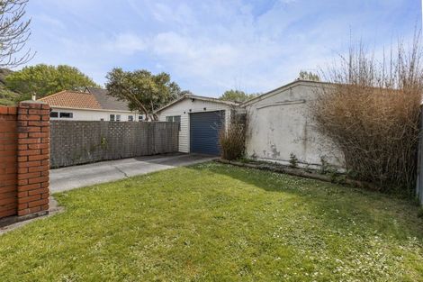 Photo of property in 89 Waddington Drive, Naenae, Lower Hutt, 5011