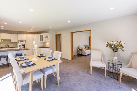 Photo of property in 376a Memorial Avenue, Burnside, Christchurch, 8053