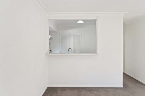 Photo of property in 82a Edgecumbe Road, Tauranga, 3110