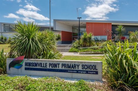 Photo of property in 7 Weta Road, Hobsonville, Auckland, 0616