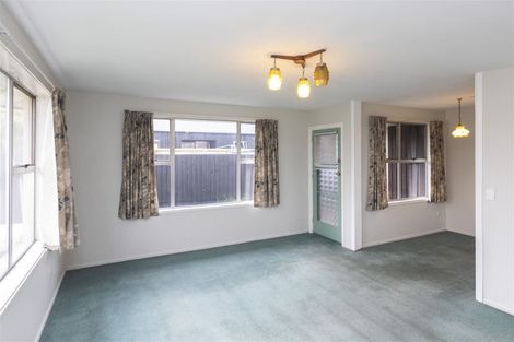 Photo of property in 2/1046 Colombo Street, St Albans, Christchurch, 8014