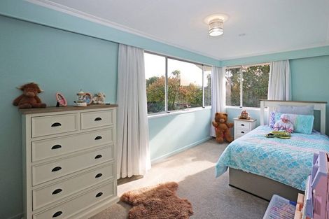 Photo of property in 16 Ure Street, South Hill, Oamaru, 9400