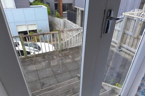 Photo of property in 57 Wellington Road, Kilbirnie, Wellington, 6022