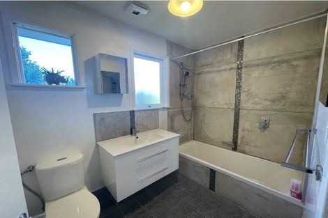 Photo of property in 6 Hartley Terrace, Massey, Auckland, 0614