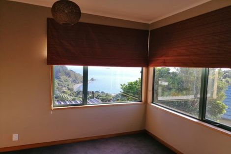 Photo of property in 52 Waitohu Road, York Bay, Lower Hutt, 5013