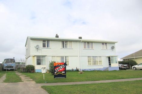 Photo of property in 21 Mccorkindale Street, Feilding, 4702