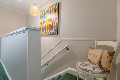 Photo of property in 6 Churchill Street, Waipukurau, 4200