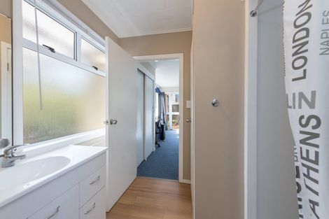 Photo of property in 13 Koromiko Avenue, Hawera, 4610