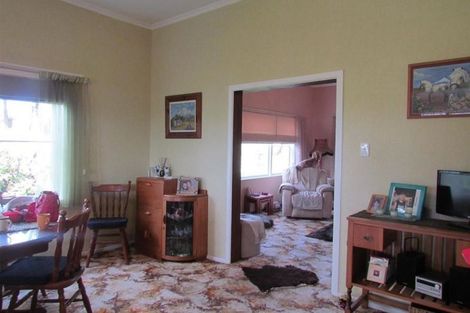 Photo of property in 30 Mason Road, Hawera, 4674