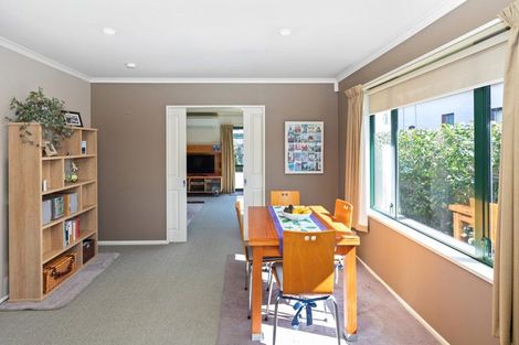 Photo of property in 95 Selwyn Street, Somerfield, Christchurch, 8024