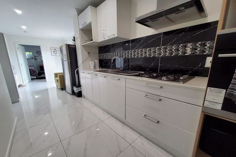 Photo of property in 17 Paulownia Place, Totara Heights, Auckland, 2105