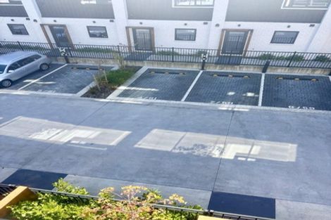 Photo of property in 4/61 Matipo Road, Te Atatu Peninsula, Auckland, 0610