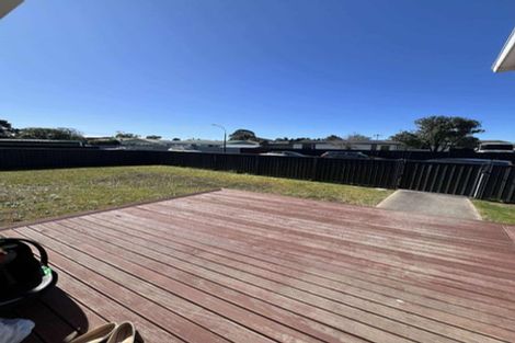 Photo of property in 4 Chartwell Street, Burwood, Christchurch, 8083
