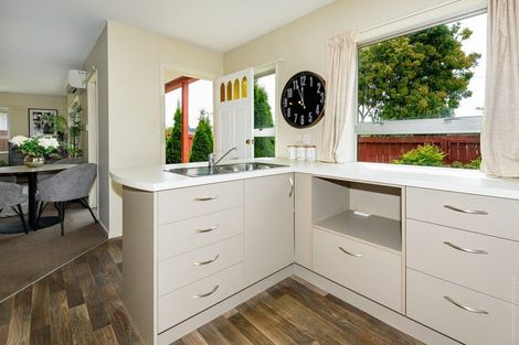 Photo of property in 80 Veitches Road, Casebrook, Christchurch, 8051