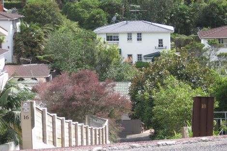 Photo of property in 1/18 Penning Road, Castor Bay, Auckland, 0620