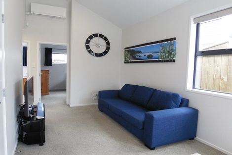 Photo of property in 33 Saltmarsh Road, Hobsonville, Auckland, 0616