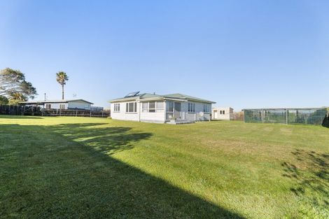 Photo of property in 260 Pukehina Parade, Pukehina, Te Puke, 3189