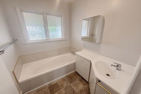 Photo of property in 7 Brockenhurst Street, Aranui, Christchurch, 8061