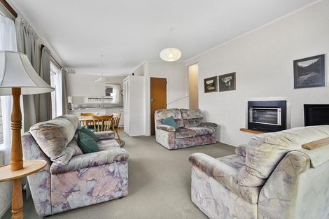 Photo of property in 5a Caernarvon Street, Dinsdale, Hamilton, 3204