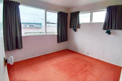 Photo of property in 117a Kia Ora Road, Beach Haven, Auckland, 0626