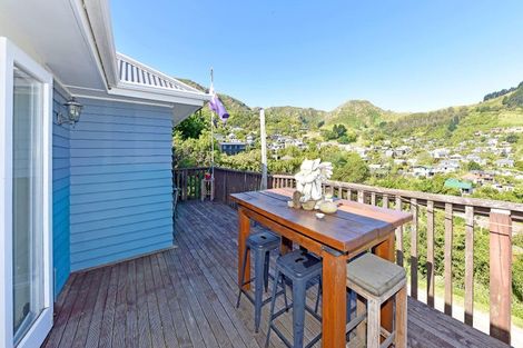 Photo of property in 59 Jacksons Road, Lyttelton, 8082