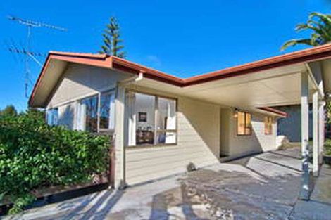 Photo of property in 11 Shona Place, Henderson, Auckland, 0612