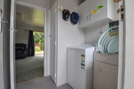 Photo of property in 9 Baillie Crescent, Carterton, 5713