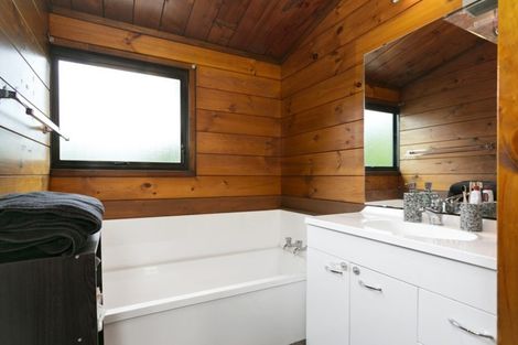 Photo of property in 37a Hall Street, Cambridge, 3434