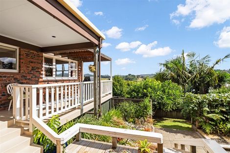 Photo of property in 37 Clotworthy Crescent, Onerahi, Whangarei, 0110