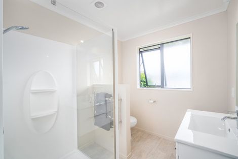 Photo of property in 12 Kingsley Place, Rolleston, 7614