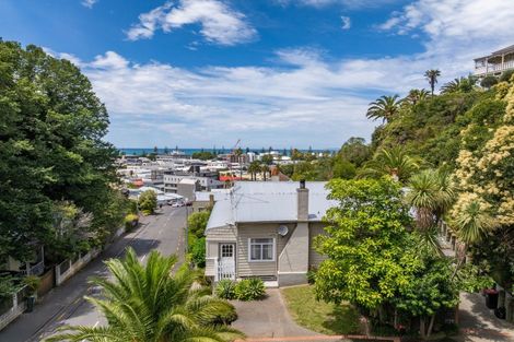 Photo of property in 10 Milton Road, Bluff Hill, Napier, 4110